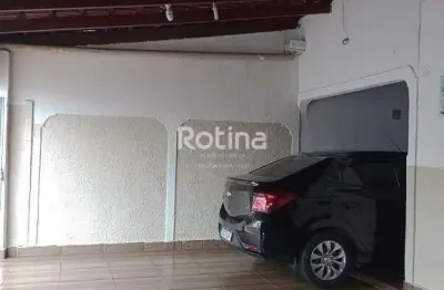 Casa à venda, 3 quartos, luizote de freitas - uberlândia/mg - rotina imobiliária