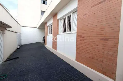 Casa à venda, 3 quartos, centro - uberlândia/mg - rotina imobiliária