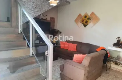 Casa à venda, 3 quartos, minas gerais - uberlândia/mg - rotina imobiliária