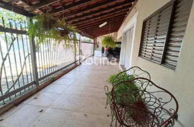 Casa à venda, 3 quartos, santa mônica - uberlândia/mg - rotina imobiliária