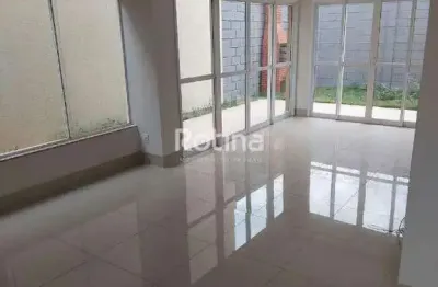 Casa condomínio fechado à venda, 3 quartos, cond. village paradiso ii - uberlândia/mg - rotina imobiliária