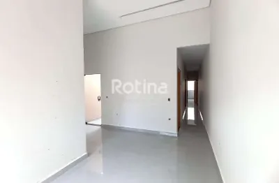 Casa à venda, 3 quartos, jardim holanda - uberlândia/mg - rotina imobiliária