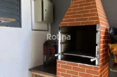 Casa à venda, 4 quartos, laranjeiras - uberlândia/mg - rotina imobiliária