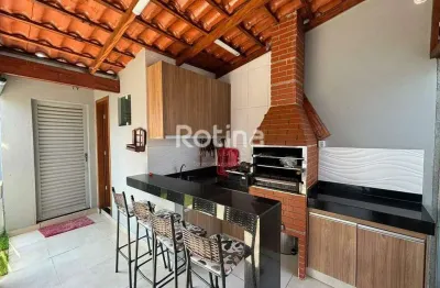 Casa à venda, 3 quartos, jardim holanda - uberlândia/mg - rotina imobiliária