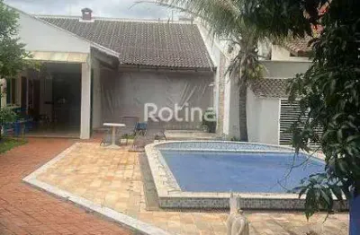 Casa à venda, 4 quartos, morada da colina - uberlândia/mg - rotina imobiliária
