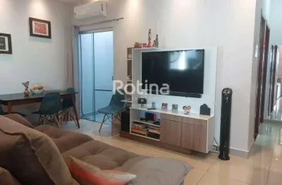 Casa condomínio fechado à venda, 3 quartos, umuarama - uberlândia/mg - rotina imobiliária