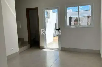 Casa à venda, 2 quartos, novo mundo - uberlândia/mg - rotina imobiliária