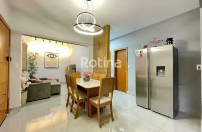 Casa à venda, 2 quartos, laranjeiras - uberlândia/mg - rotina imobiliária