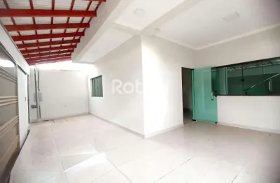 Casa à venda, 3 quartos, Santa Mônica - Uberlândia/MG - Rotina Imobiliária