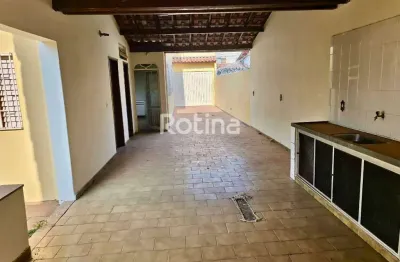Casa à venda, 4 quartos, santa mônica - uberlândia/mg - rotina imobiliária