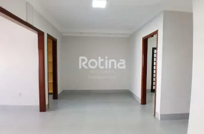 Casa à venda, 3 quartos, bairro granada - uberlândia/mg - rotina imobiliária