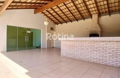 Casa sobrado à venda, 4 quartos, brasil - uberlândia/mg - rotina imobiliária