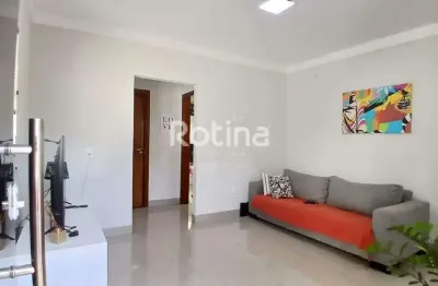 Casa à venda, 2 quartos, segismundo pereira - uberlândia/mg - rotina imobiliária