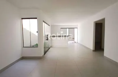 Casa à venda, 3 quartos, cidade jardim - uberlândia/mg - rotina imobiliária