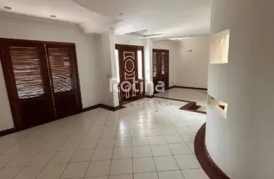 Casa à venda, 4 quartos, tabajaras - uberlândia/mg - rotina imobiliária