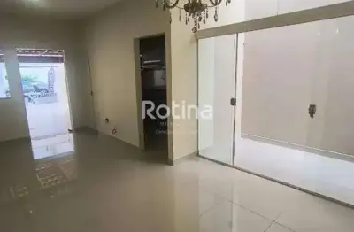 Casa à venda, 3 quartos, novo mundo - uberlândia/mg - rotina imobiliária