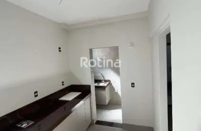 Apartamento com 3 quartos à venda na Rua Cecílio Jorge, --, Santa Mônica, Uberlândia
