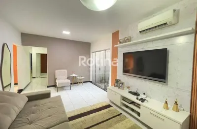 Casa à venda, 3 quartos, custódio pereira - uberlândia/mg - rotina imobiliária
