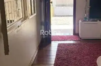 Casa à venda, 4 quartos, umuarama - uberlândia/mg - rotina imobiliária