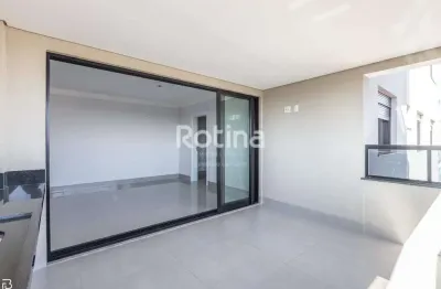 Apartamento com 3 quartos à venda na Rua Rafael Rinaldi, --, Martins, Uberlândia