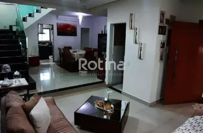 Casa à venda, 3 quartos, vigilato pereira - uberlândia/mg - rotina imobiliária