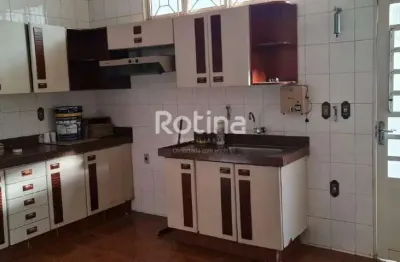 Casa à venda, 3 quartos, osvaldo rezende - uberlândia/mg - rotina imobiliária