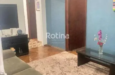 Casa Comercial à venda, 6 quartos, Brasil - Uberlândia/MG - Rotina Imobiliária
