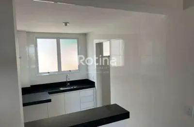 Apartamento à venda, 2 quartos, Segismundo Pereira - Uberlândia/MG - Rotina Imobiliária