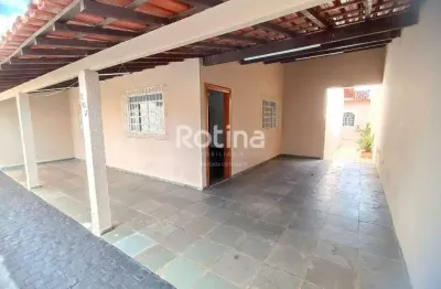 Casa à venda, 3 quartos, Cidade Jardim - Uberlândia/MG - Rotina Imobiliária