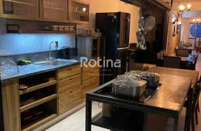 Apartamento à venda, 4 quartos, Fundinho - Uberlândia/MG - Rotina Imobiliária