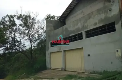 Linda casa de 360m² estilo contemporâneo.  juatuba mg