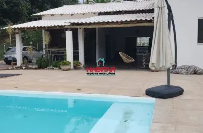Linda casa em condomínio fechado residencial mirante  localizado em igarapé/mg, com a área de 1000 m²