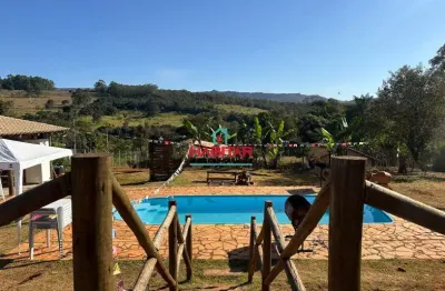 Chácara / sítio com 3 quartos à venda na Rua Guarani, Centro, Itatiaiuçu