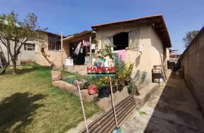 Casa com 3 quartos à venda na Rua Guarani, Centro, Itatiaiuçu
