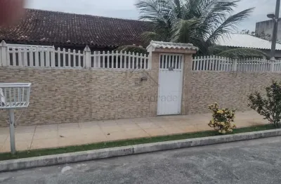 Casa para Venda em Saquarema, Boqueirão, 4 dormitórios, 1 suíte, 3 banheiros, 1 vaga