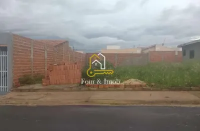 Terreno à venda na Avenida Arcílio Antônio Mascia, Jardim Boa Vista II, Araraquara