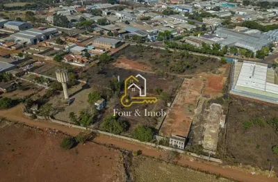 Terreno à venda na Avenida Genaro Magrini, Jardim Santa Marta, Araraquara