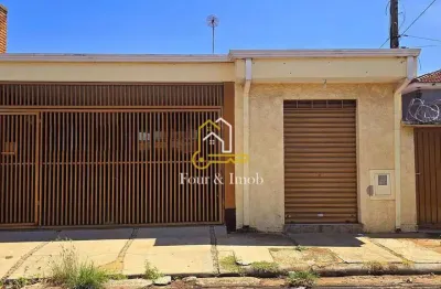 Casa com 5 quartos à venda na Avenida Vinte e Dois de Agosto, Vila Xavier (Vila Xavier), Araraquara