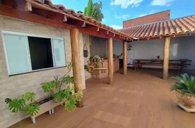 Casa com 3 quartos à venda na Avenida Tunematu Kanesiro, Jardim Serra Azul, Araraquara