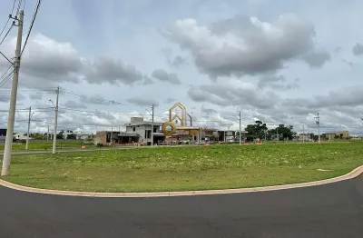 Terreno à venda no Residencial Village Damha IV, Araraquara 