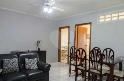 Apartamento à venda com 3 quartos, sendo 1 suíte,  no condomínio sem nome., guarulhos - sp