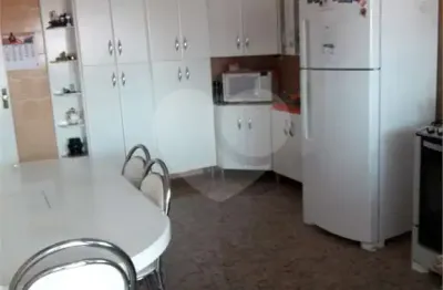 Casa à venda com 2 quartos em nova itapevi, itapevi - sp