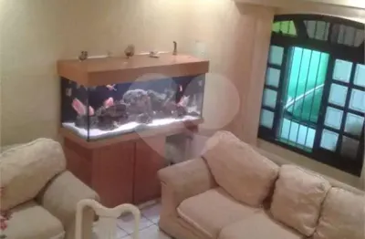 Casa à venda com 3 quartos, sendo 1 suíte,  em vila rosália, guarulhos - sp