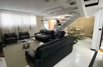 Casa à venda ou para alugar com 4 quartos, sendo 2 suítes,  em vila rosália, guarulhos - sp