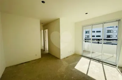 Apartamento à venda com 2 quartos, sendo 1 suíte,  no condomínio log house lago dos patos, guarulhos - sp