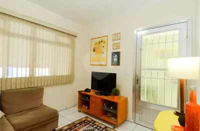 Casa à venda com 4 quartos, sendo 1 suíte,  no condomínio quinto andar - 07141-040 - 238, guarulhos - sp