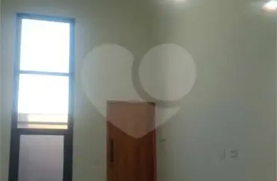 Casa à venda com 3 quartos, sendo 1 suíte,  em balneário são joão batista 3, peruíbe - sp