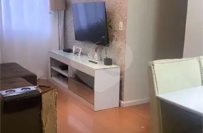 Apartamento à venda com 2 quartos no condomínio conjunto residencial ilha mediterrâneo, guarulhos - sp
