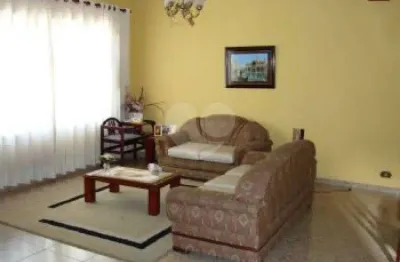 Sobrado à venda com 2 quartos, sendo 1 suíte,  em jardim las vegas, guarulhos - sp