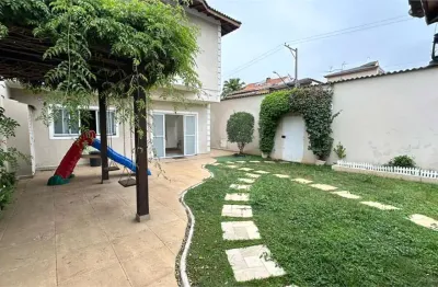 Casa à venda com 4 quartos, sendo 3 suítes,  em vila galvão, guarulhos - sp